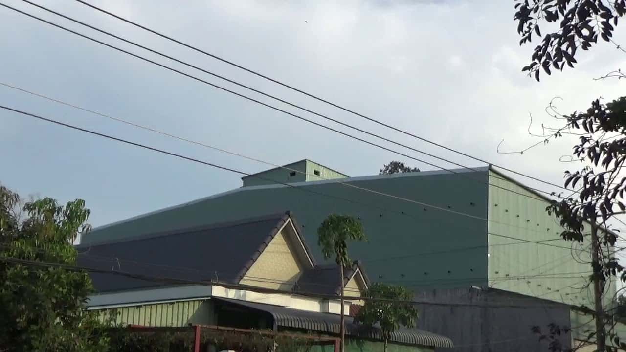 Làm nhà yến tiền chế