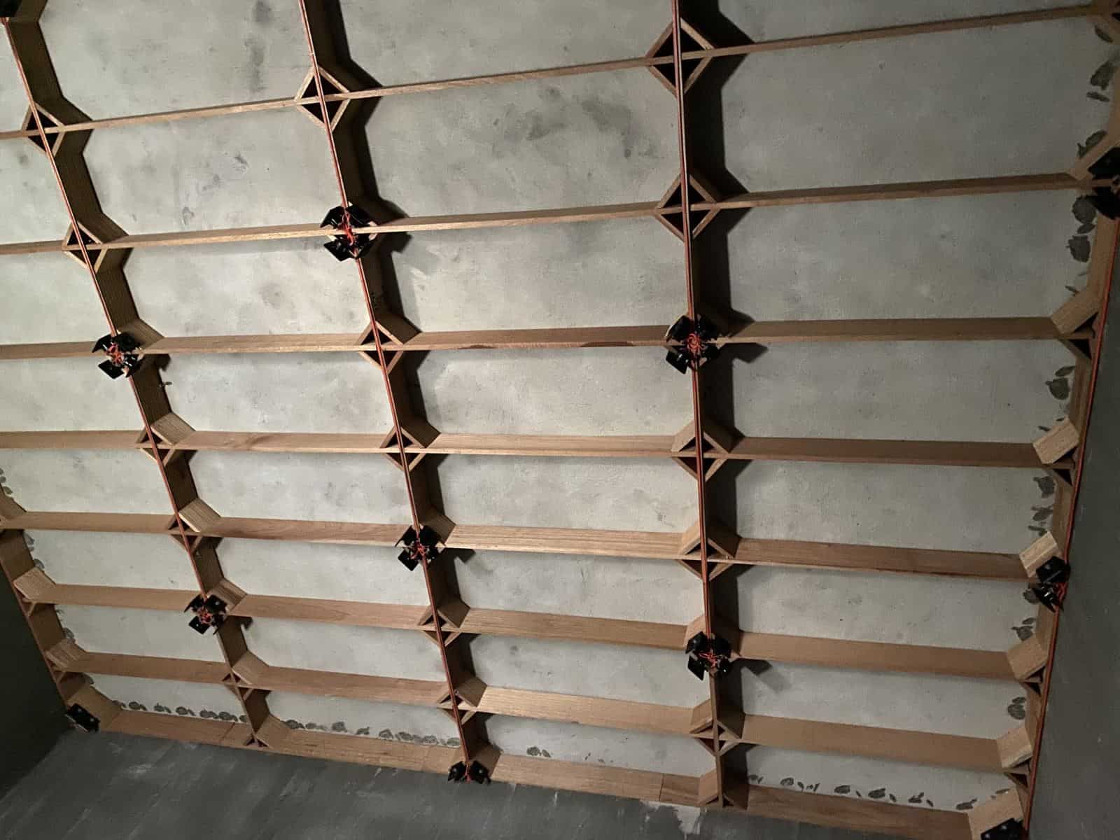 Xử lý gỗ mốc nhà yến